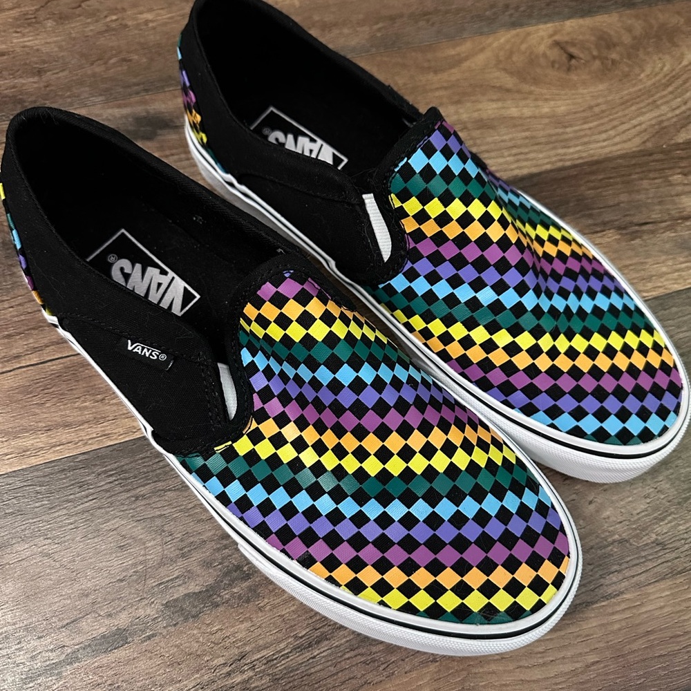Vans Asher slides 9 rainbow check